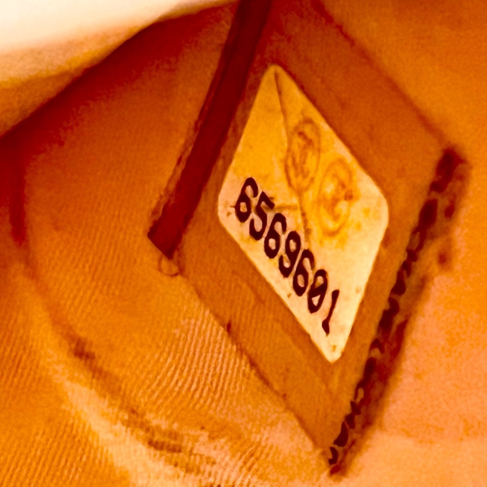 CHANEL- Vintage Coco Mark Enamel Flap Wallet Chestnut/Orange- MADE IN FRANCE - Picture 12 of 12